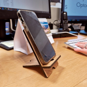 Support de téléphone en bois