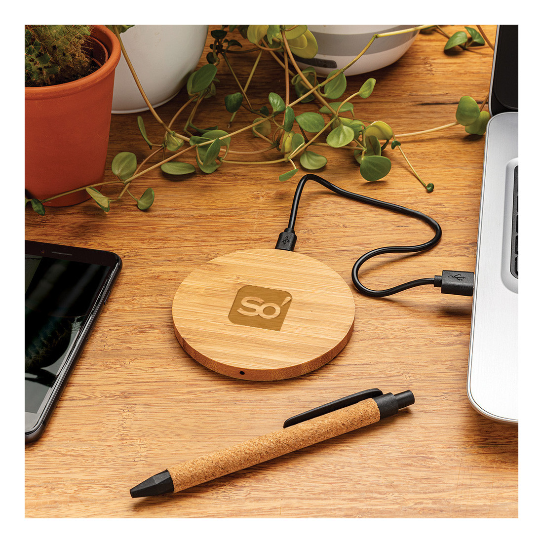 Chargeur de téléphone sans fil en bambou Chargeur de téléphone sans fil en bambou